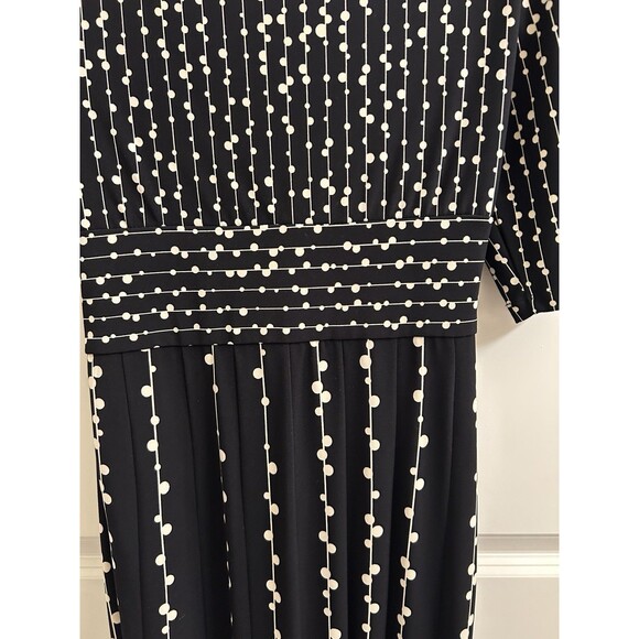 Jones New York  Women’s Black White Floral Ruched Dress Midi Sz 6 Party Office - Picture 7 of 10